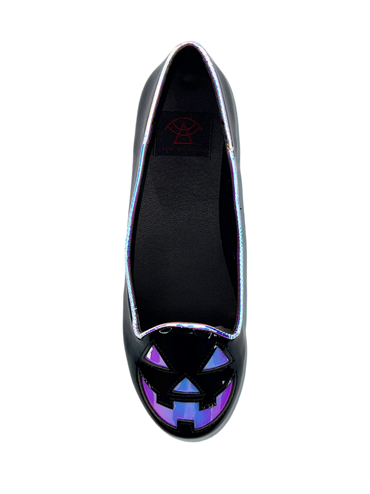 LYDIA JACKOLANTERN - BLACK HOLOGRAM/ATLANTIS
