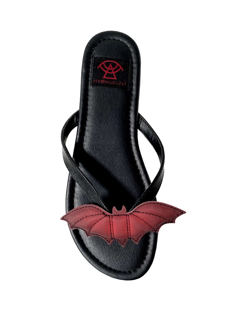BETTY BAT - RED SHAPESHIFTER