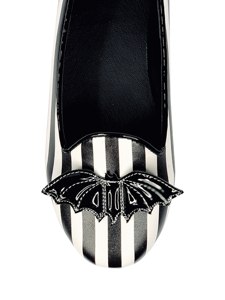 Lydia Bat Flat Striped Black — strangecvlt